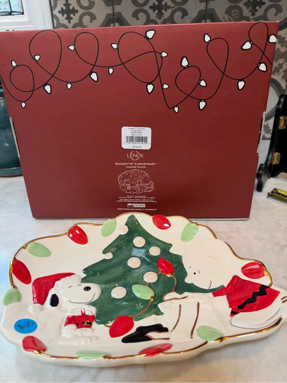 LENOX 2004 “SNOOPY'S CHRISTMAS” CANAPE PLATE 24K Gold Gilding- NEW IN ORIG BOX